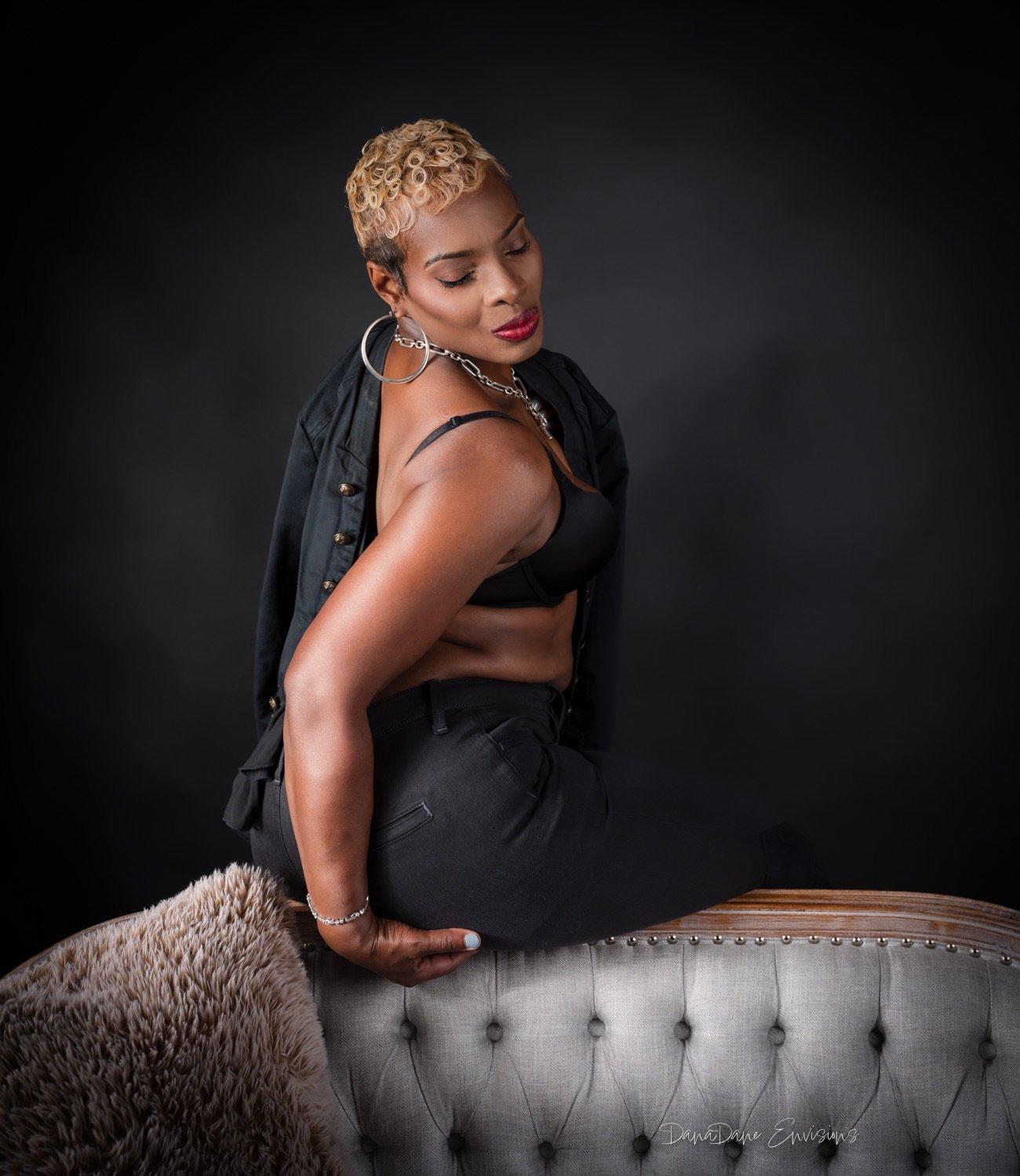 carousel-hero-element image-1